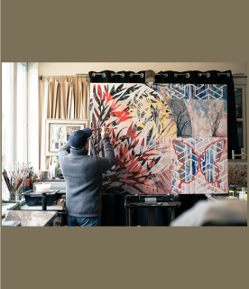 L'artiste au travail.