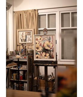 Vue de l'atelier, la toile est au centre.